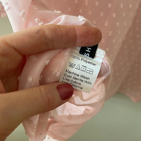 𝅺𝅺⭐️2 FOR $20⭐️ Shein Swiss Dot Guipure Lace Panel Blouse Baby Pink Medium/6 - Picture 8 of 10